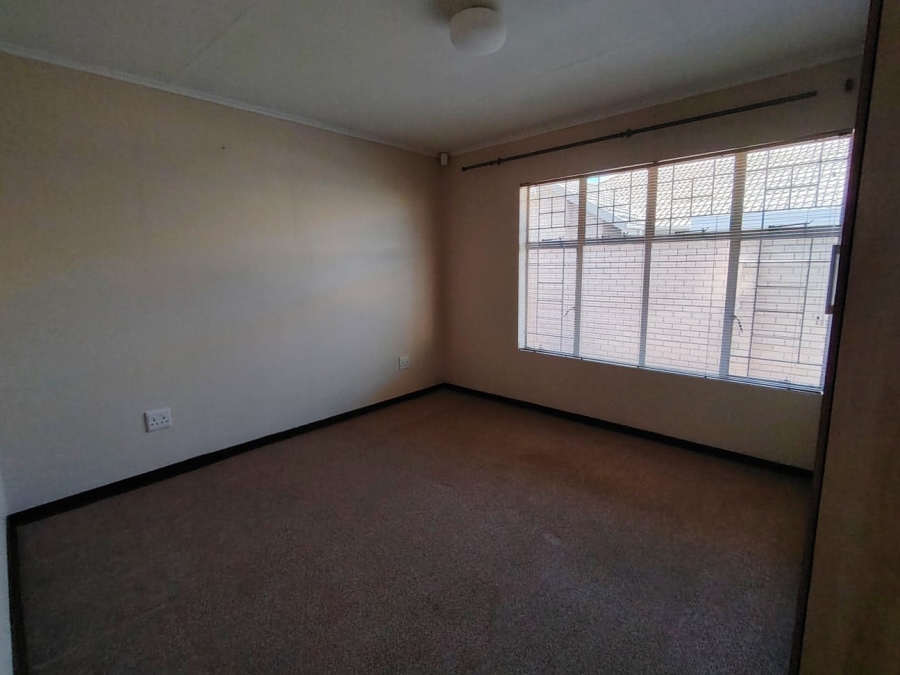 2 Bedroom Property for Sale in Universitas Free State